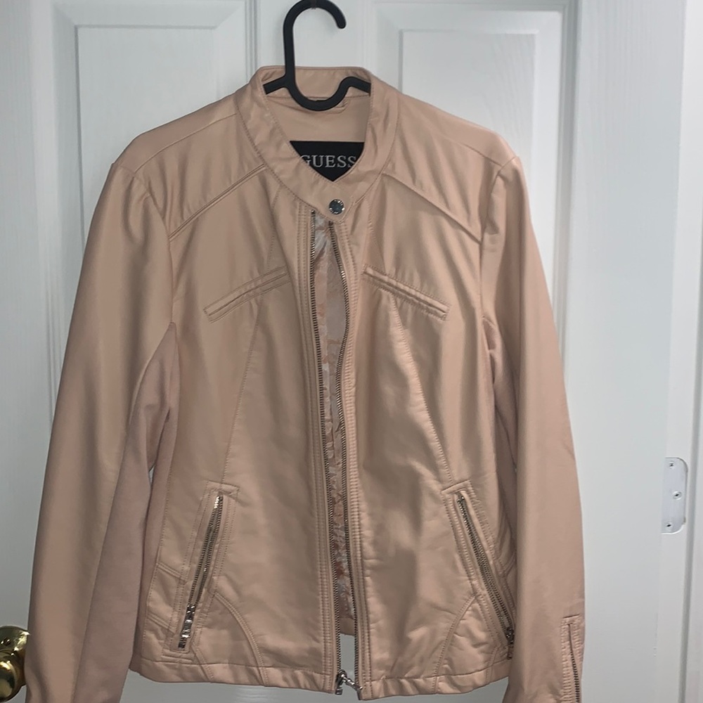 Guess jacket . Size medium